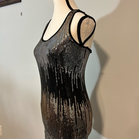 GUESS Sequin Bodycon Women’s Halter Dress Sz0 - Picture 5 of 9